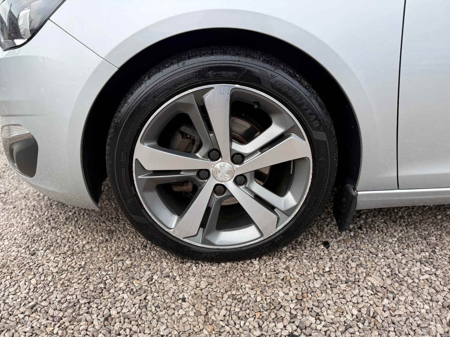 Used Peugeot 308 2014 for sale - 77476581: Photo 31