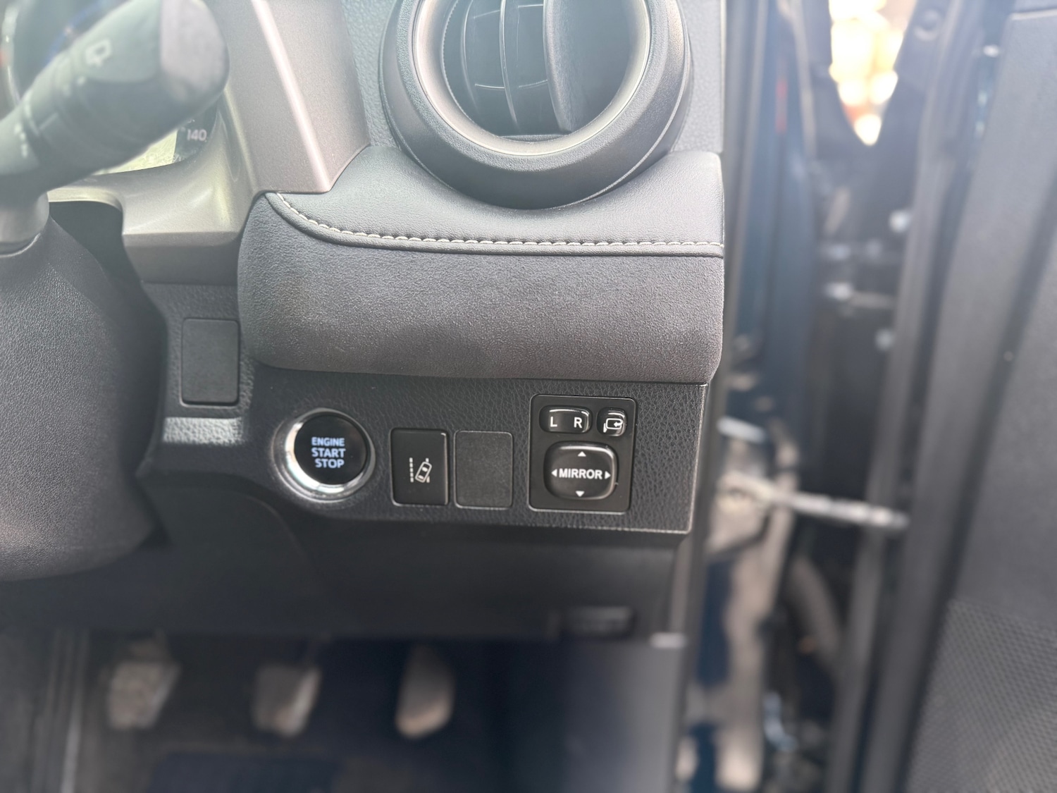 Used Toyota RAV4 2016 for sale - 78014622: Photo 46