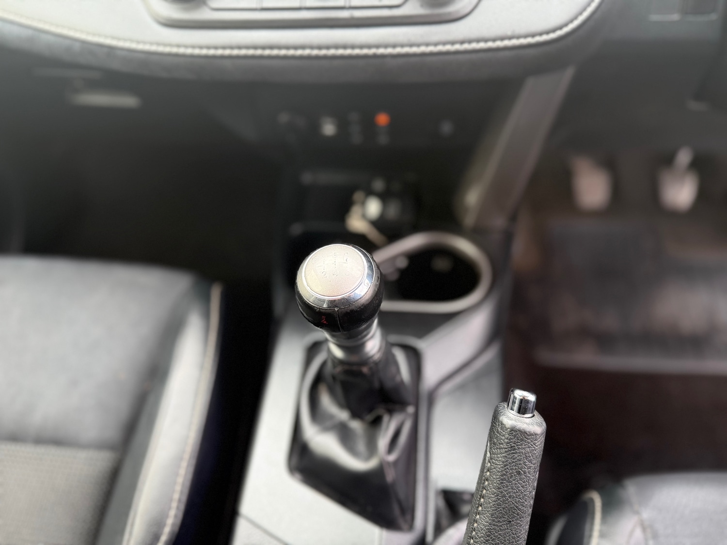 Used Toyota RAV4 2016 for sale - 78014622: Photo 50