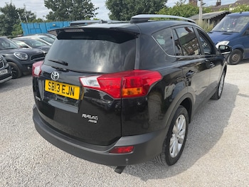 Used Toyota RAV4 2013 for sale - 79357147: Photo