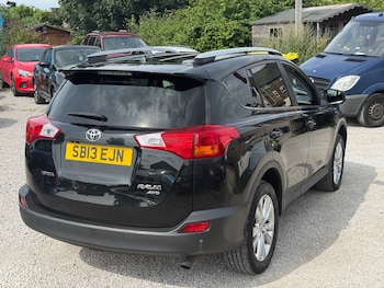 Used Toyota RAV4 2013 for sale - 79357147: Photo