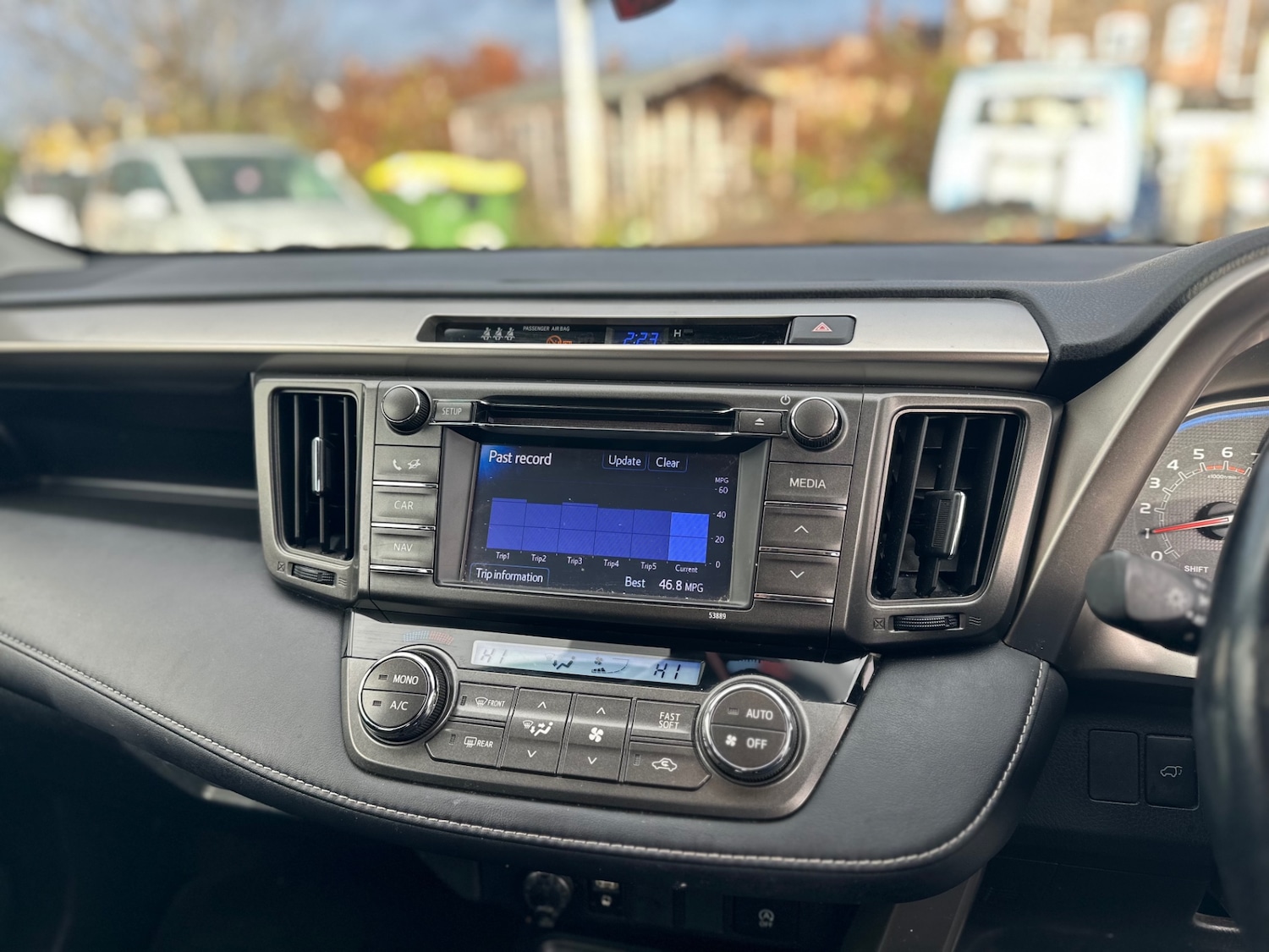 Used Toyota RAV4 2013 for sale - 76615960: Photo 18