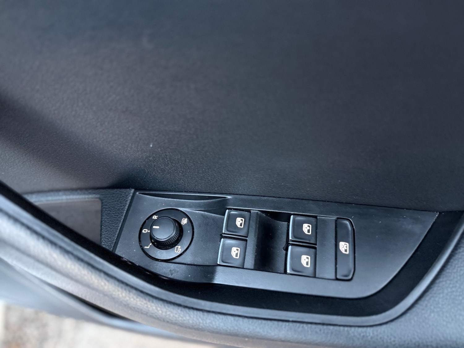 Used Skoda Superb 2016 for sale - 77128622: Photo 34