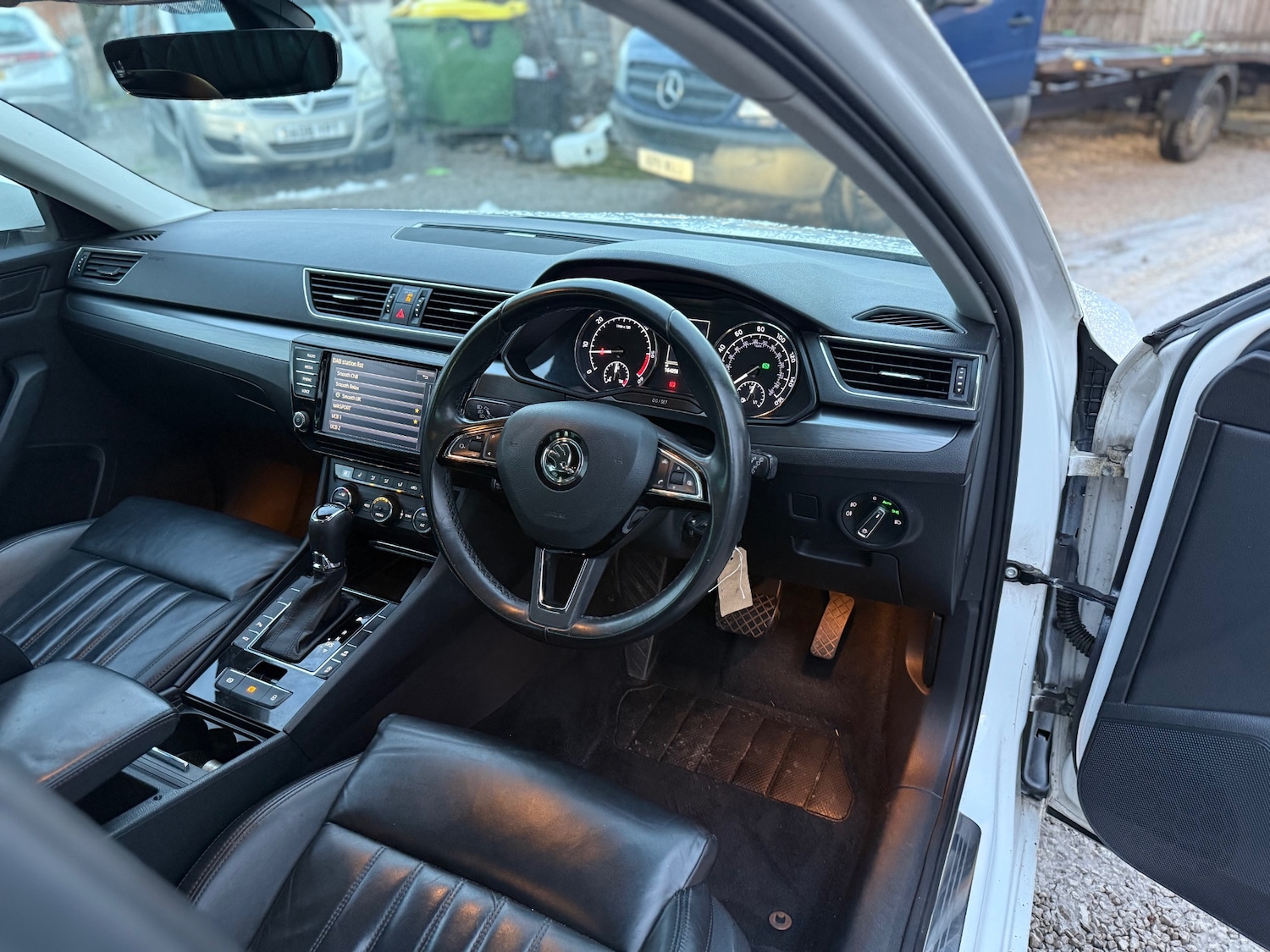 Used Skoda Superb 2016 for sale - 77128622: Photo 37