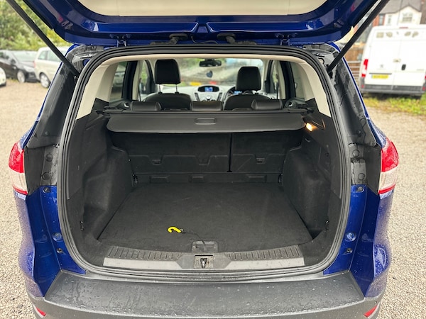 Used Ford Kuga 2014 for sale - 76162157: Photo 13