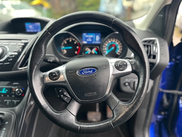 Used Ford Kuga 2014 for sale - 76162157: Photo 17