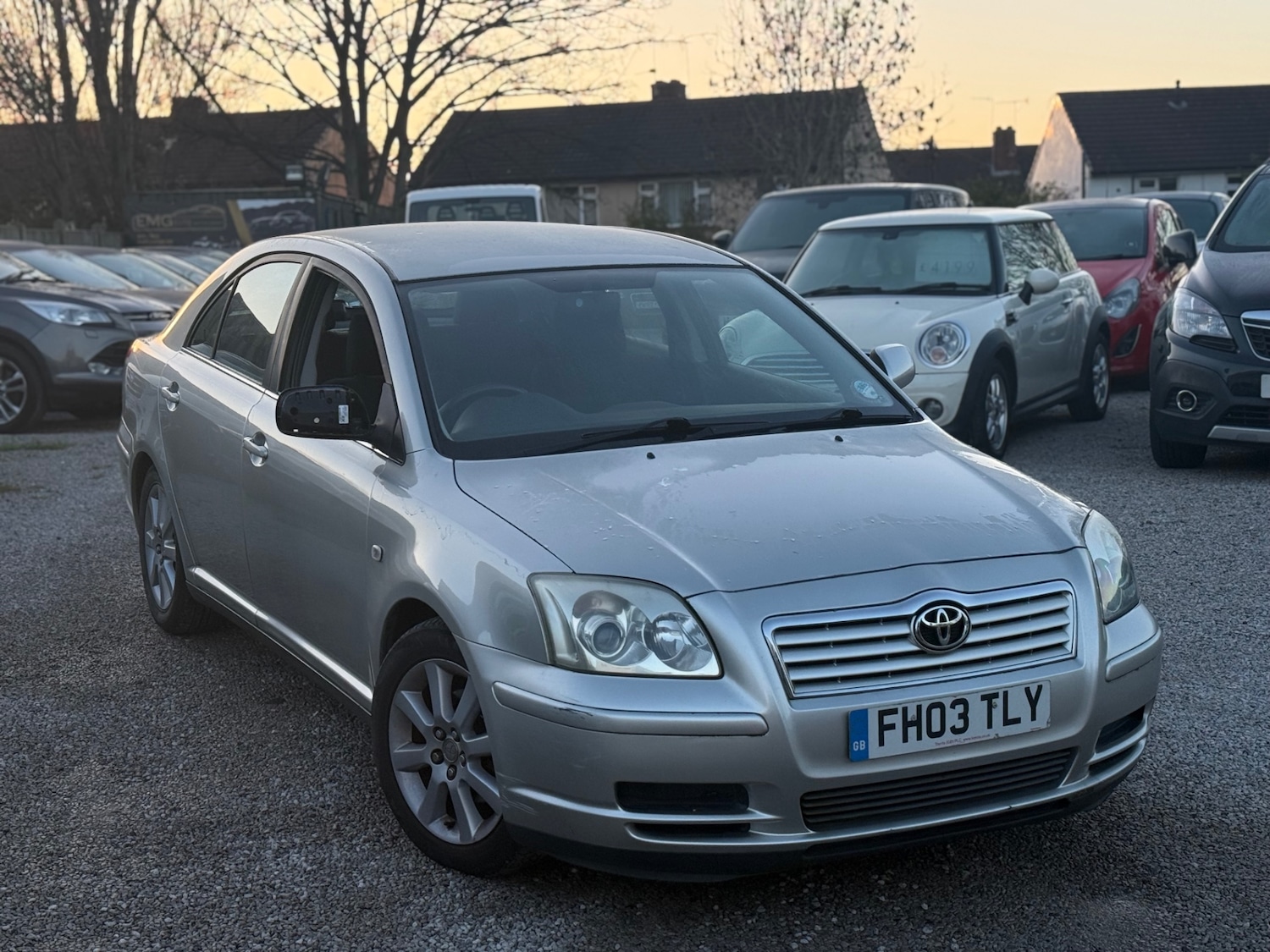 Used Toyota Avensis 2003 for sale - 77067455: Photo 2