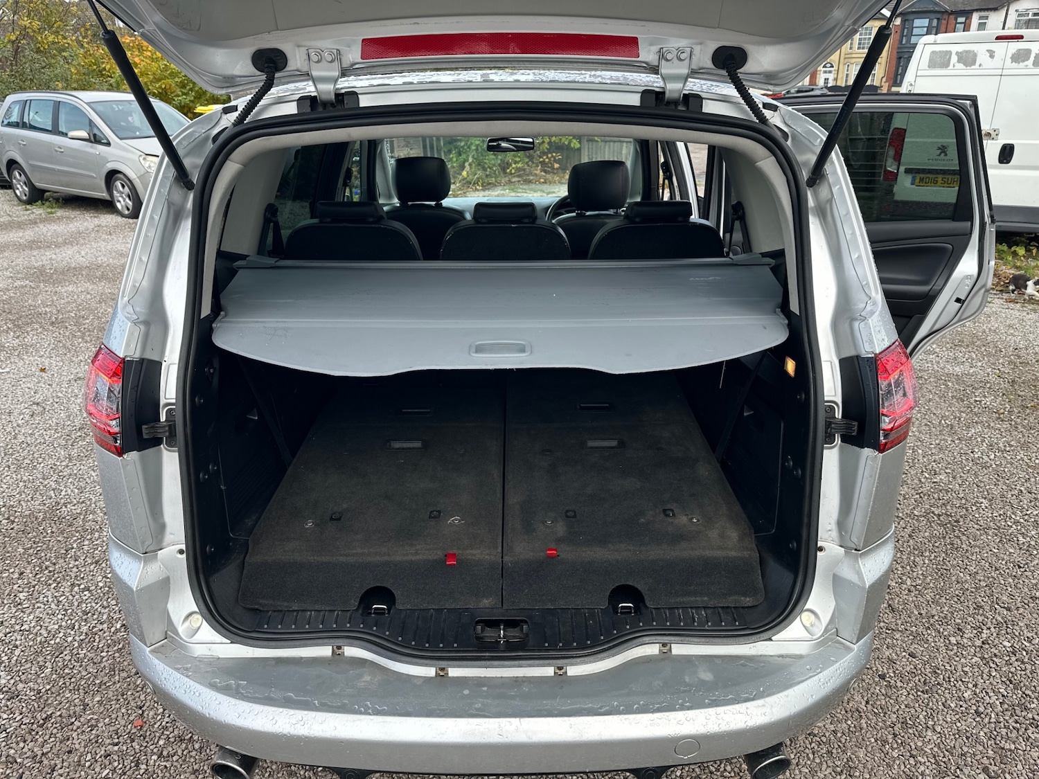 Used Ford S-Max 2010 for sale - 76404989: Photo 15