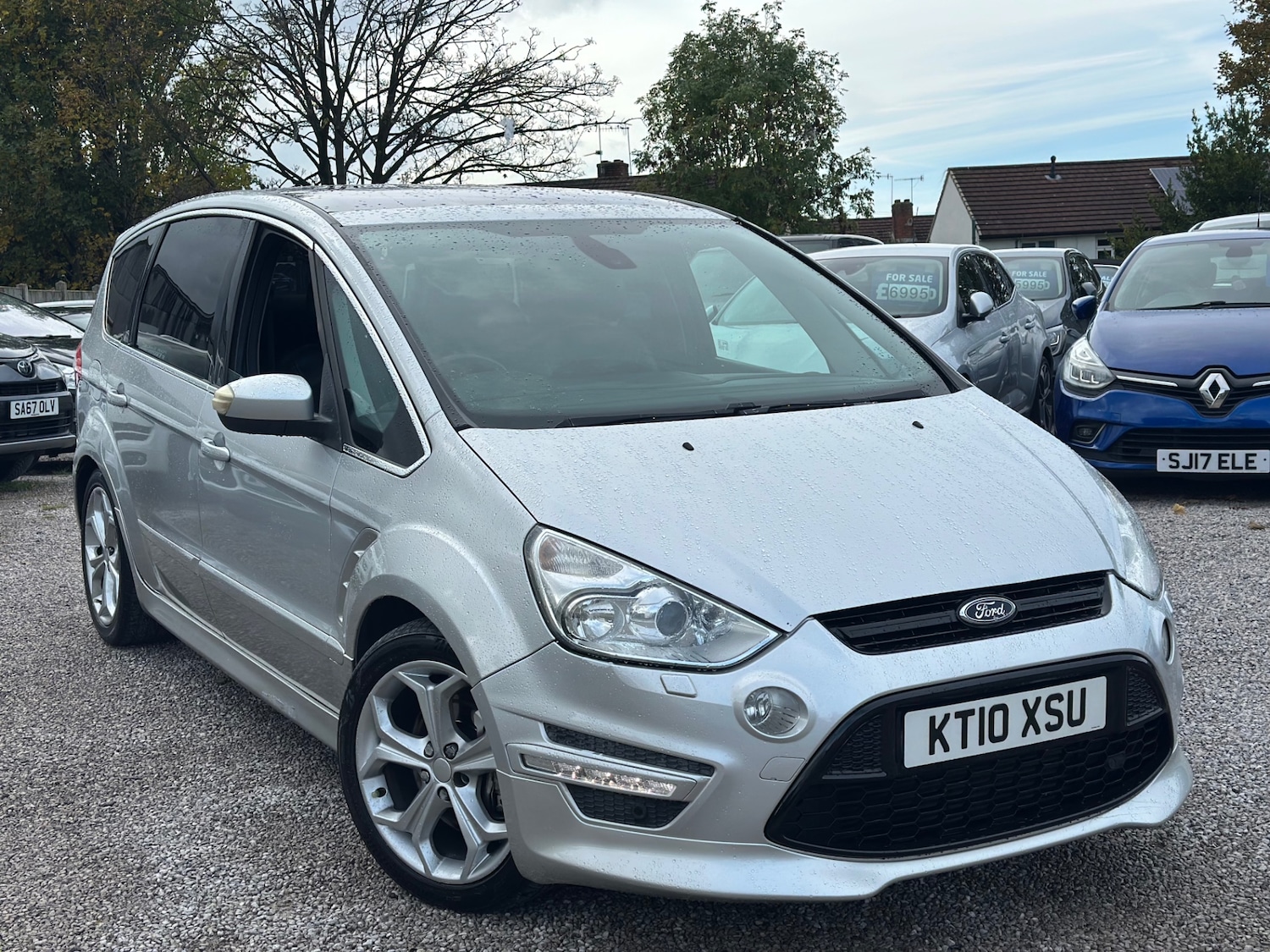 Used Ford S-Max 2010 for sale - 76404989: Photo 2