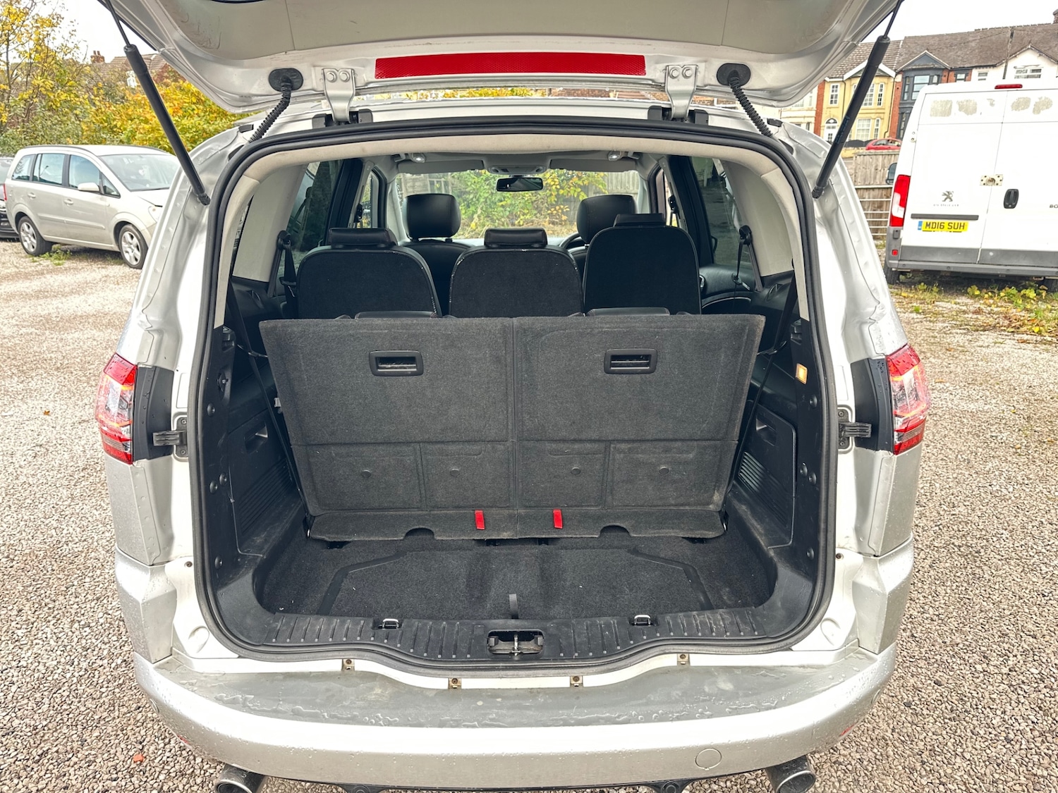 Used Ford S-Max 2010 for sale - 76404989: Photo 39