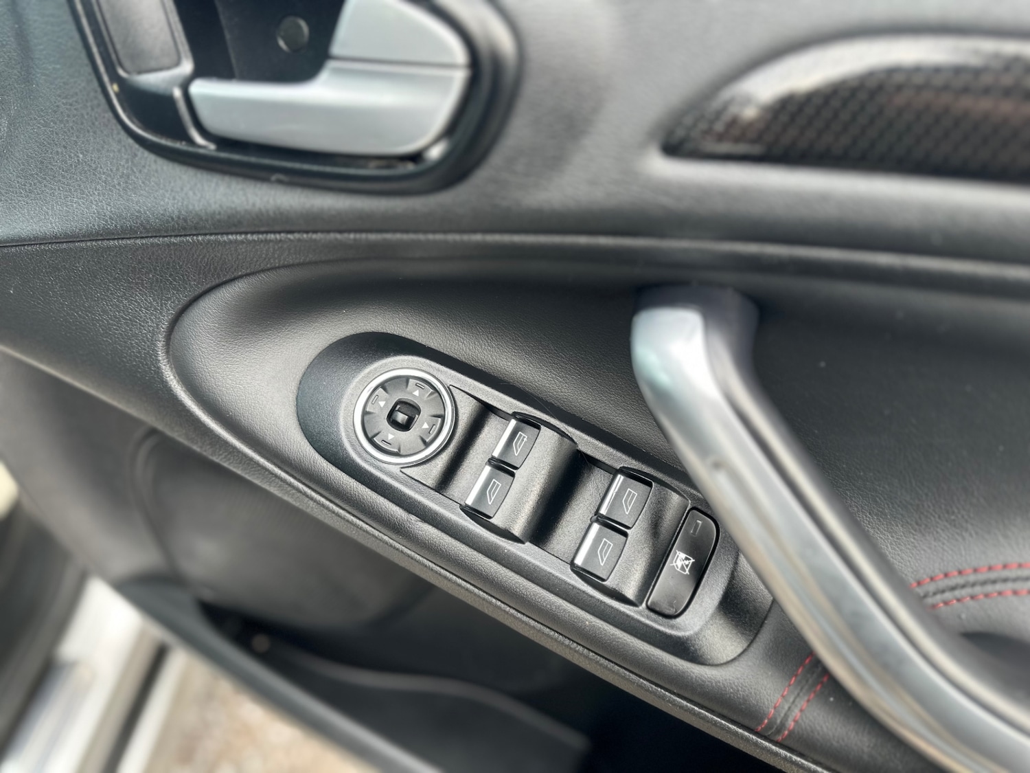 Used Ford S-Max 2010 for sale - 76404989: Photo 45