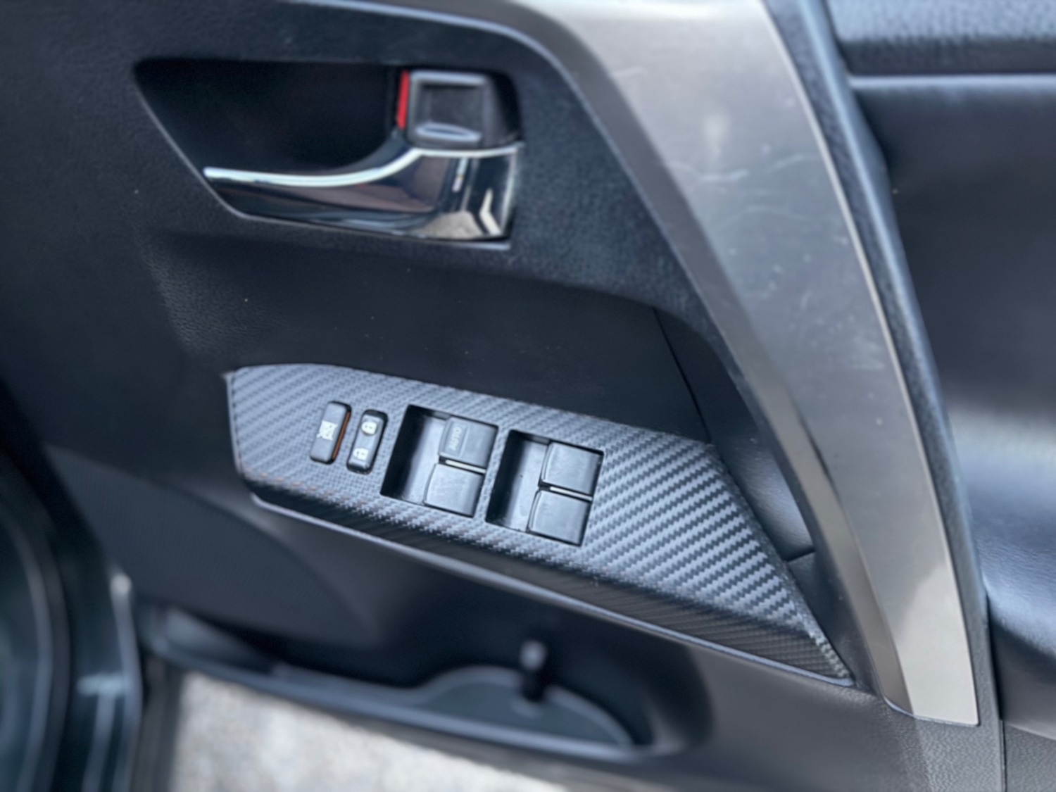 Used Toyota RAV4 2013 for sale - 77128618: Photo 32