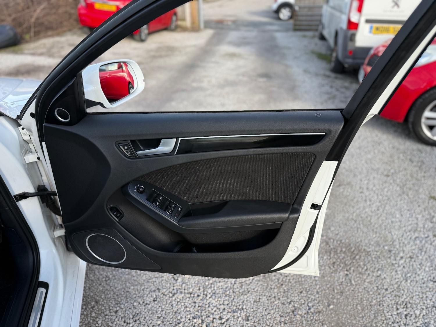 Used Audi A4 2011 for sale - 77669428: Photo 55