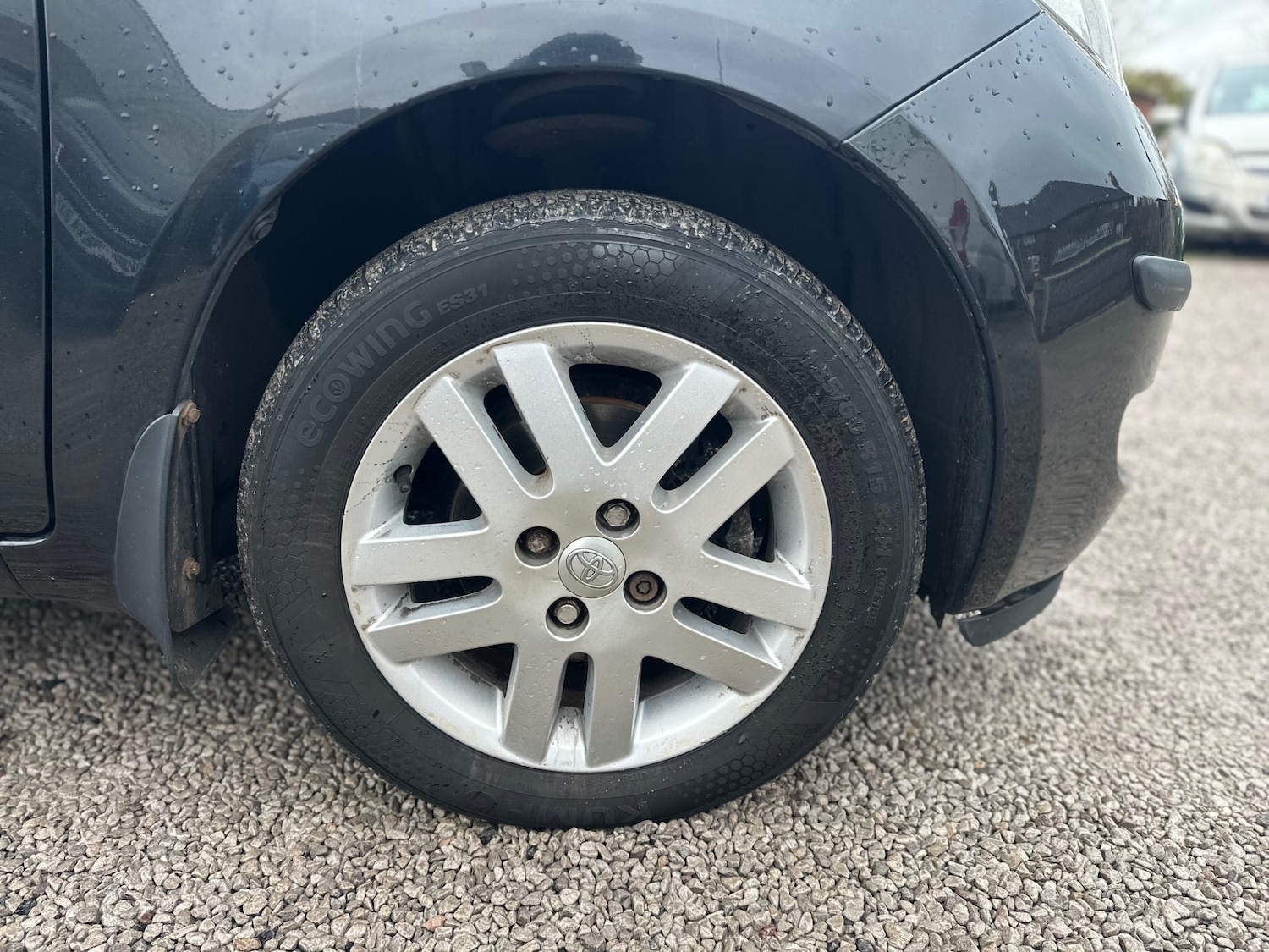 Used Toyota Yaris 2007 for sale - 76723730: Photo 21