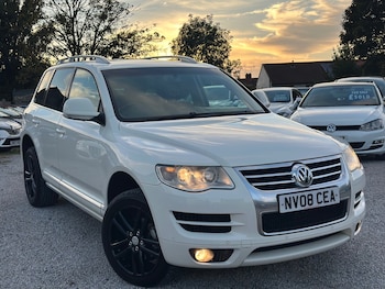 Volkswagen - Touareg