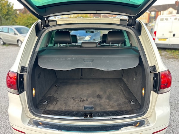 Used Volkswagen Touareg 2008 for sale - 76059191: Photo 44