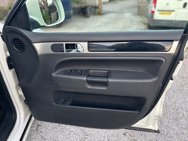 Used Volkswagen Touareg 2008 for sale - 76059191: Photo 47