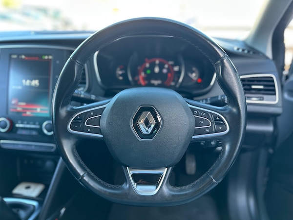 Used Renault Megane 2017 for sale - 76194244: Photo 18