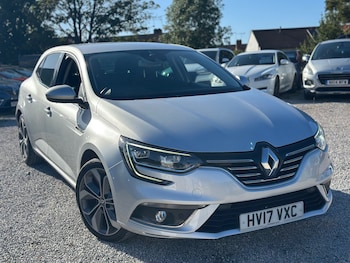 Used Renault Megane 2017 for sale - 76194244: Photo 2