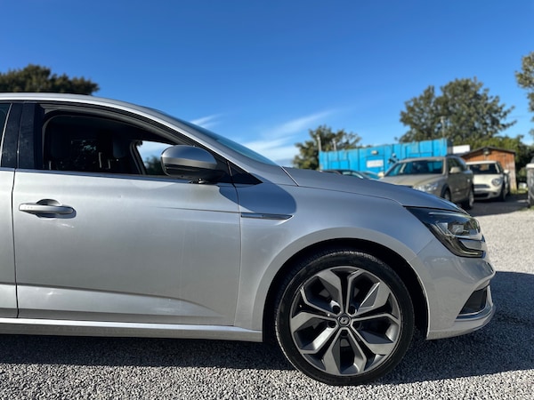 Used Renault Megane 2017 for sale - 76194244: Photo 30