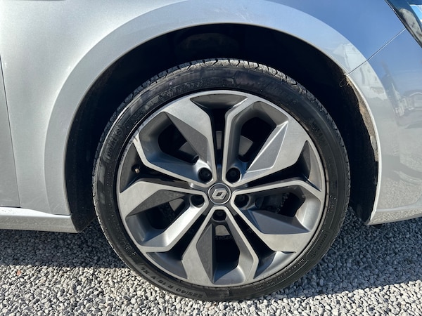 Used Renault Megane 2017 for sale - 76194244: Photo 31