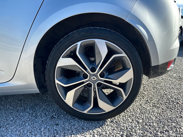 Used Renault Megane 2017 for sale - 76194244: Photo 44