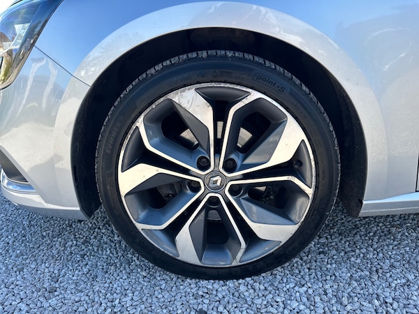 Used Renault Megane 2017 for sale - 76194244: Photo 46
