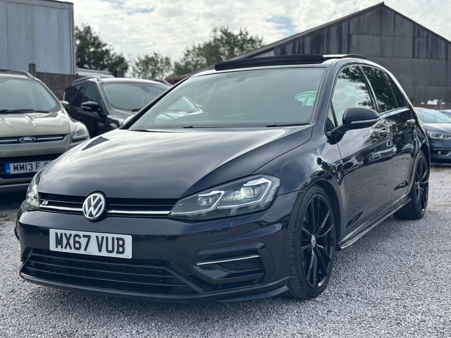 Used Volkswagen Golf 2017 for sale - 76017030: Photo 11