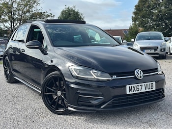 Volkswagen - Golf