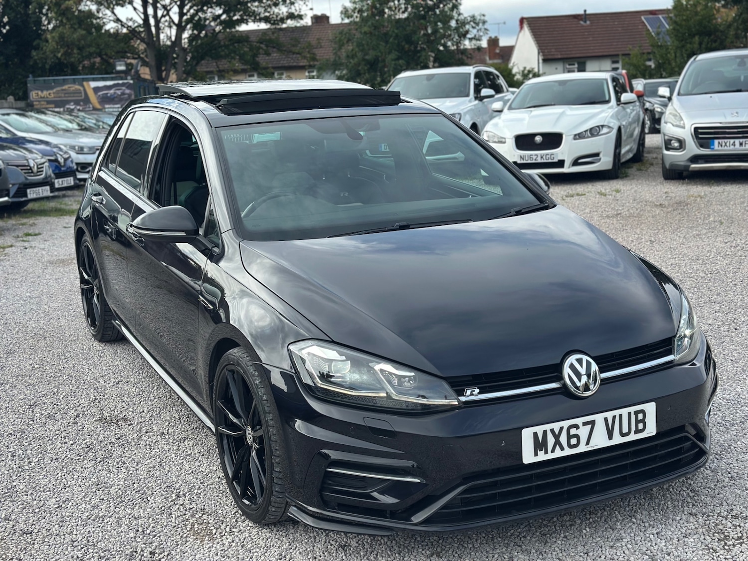Used Volkswagen Golf 2017 for sale - 76017030: Photo 46