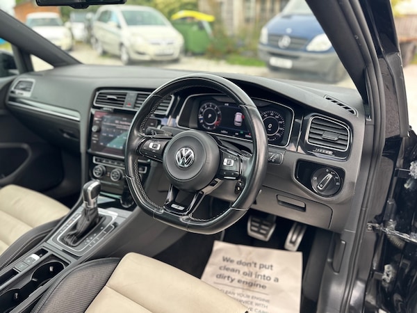 Used Volkswagen Golf 2017 for sale - 76017030: Photo 60