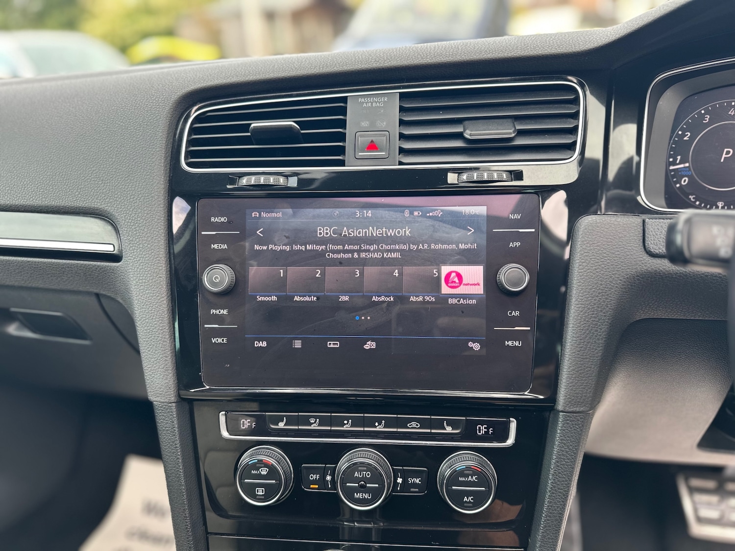 Used Volkswagen Golf 2017 for sale - 76017030: Photo 61