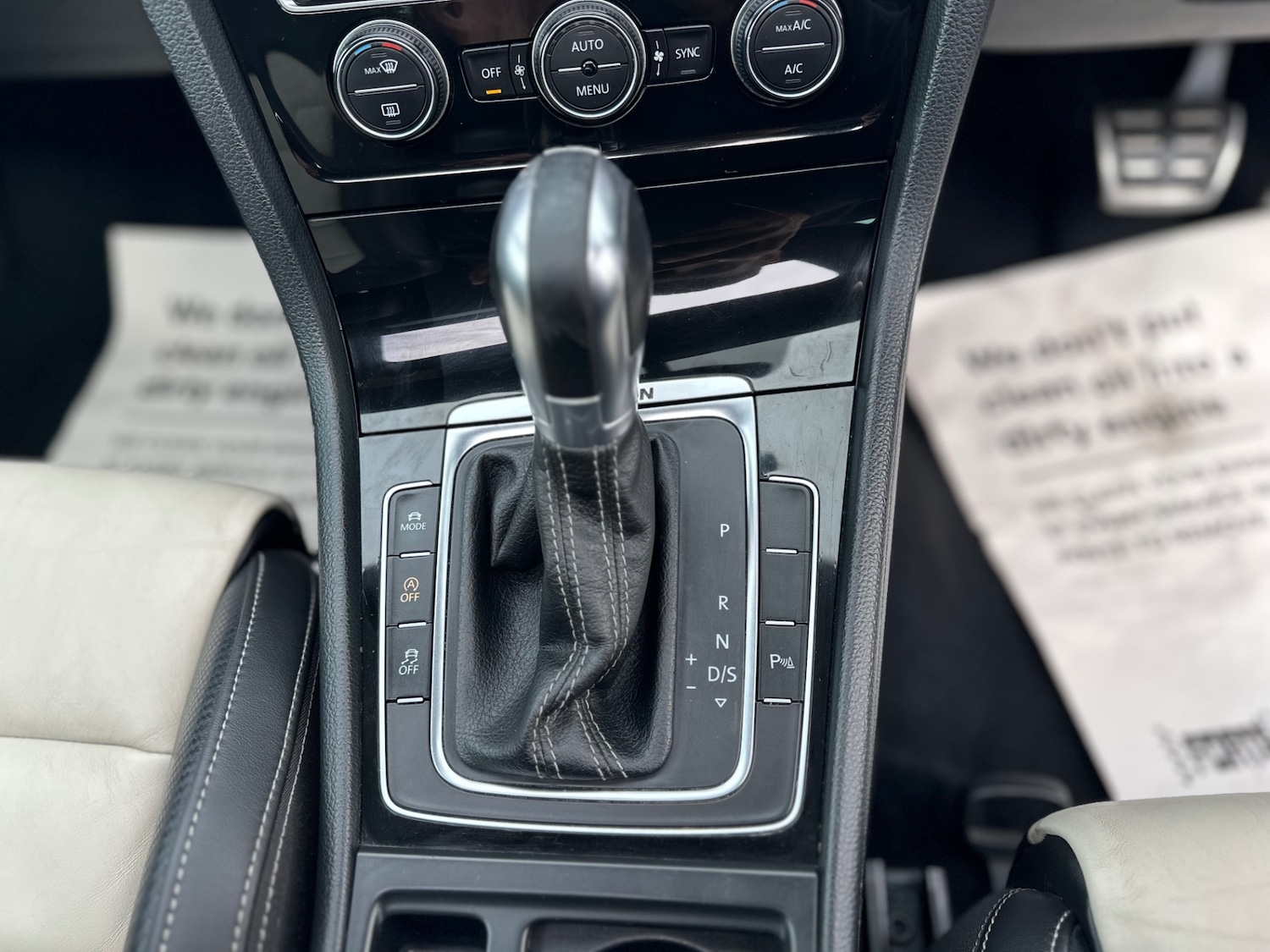 Used Volkswagen Golf 2017 for sale - 76017030: Photo 63