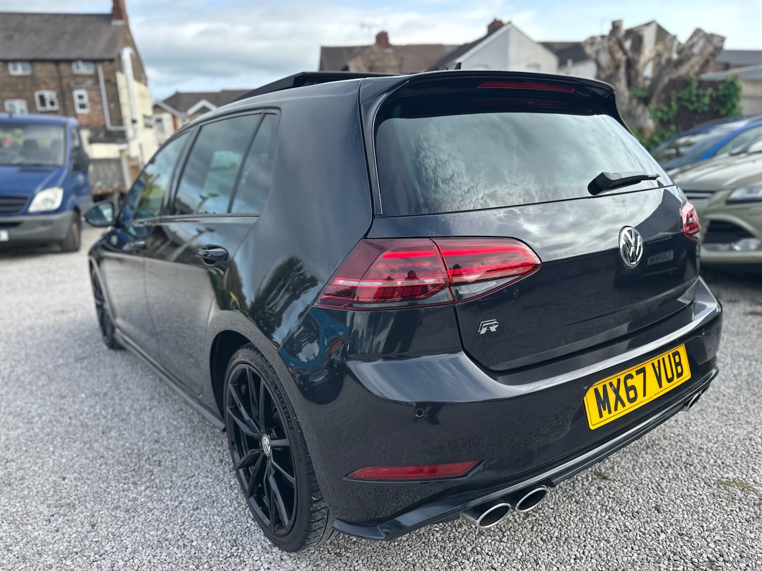 Used Volkswagen Golf 2017 for sale - 76017030: Photo 9