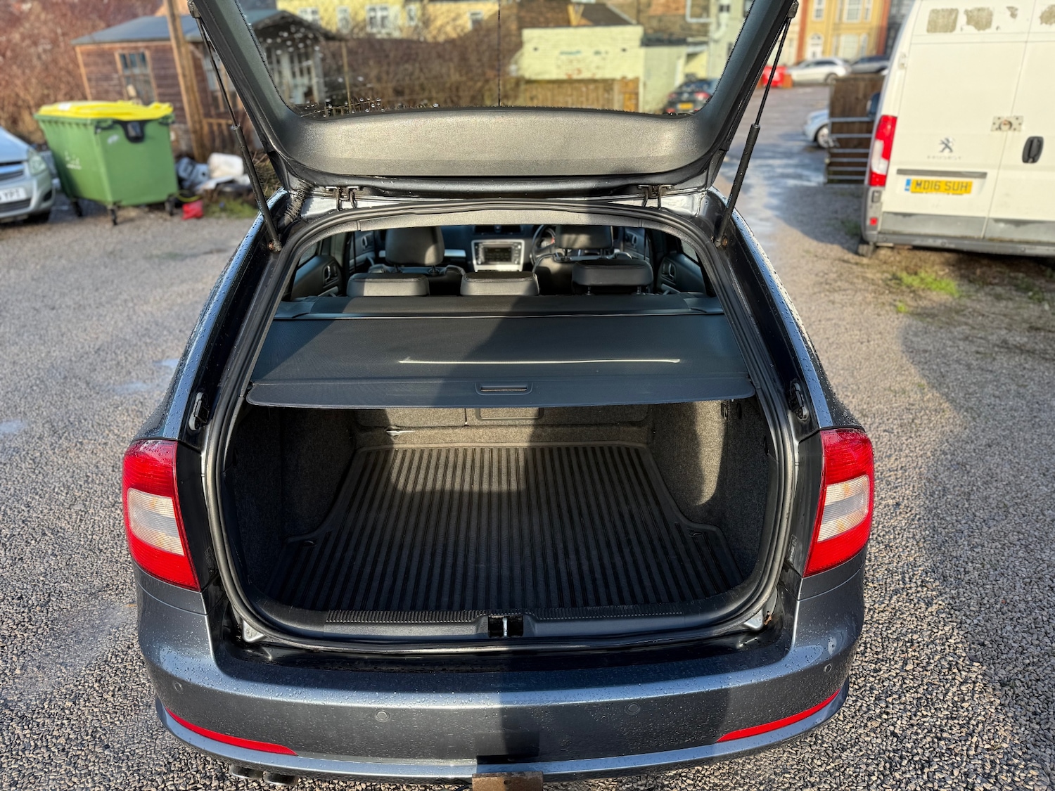 Used Skoda Octavia 2010 for sale - 77619472: Photo 40