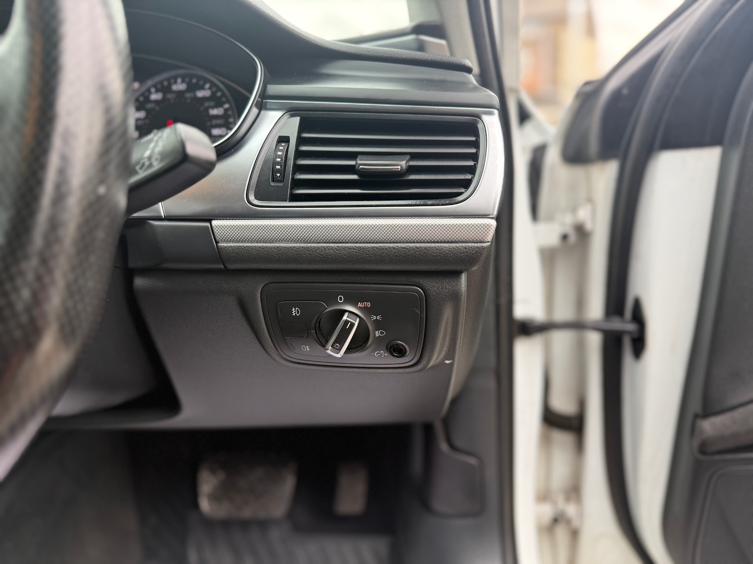 Used Audi A6 Allroad 2013 for sale - 77599169: Photo 58