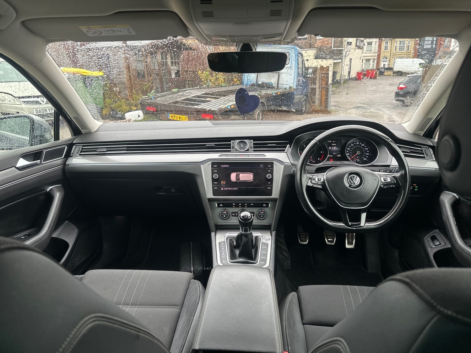 Used Volkswagen Passat 2017 for sale - 76803216: Photo 16