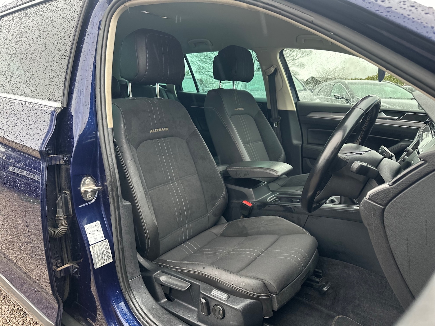 Used Volkswagen Passat 2017 for sale - 76803216: Photo 17