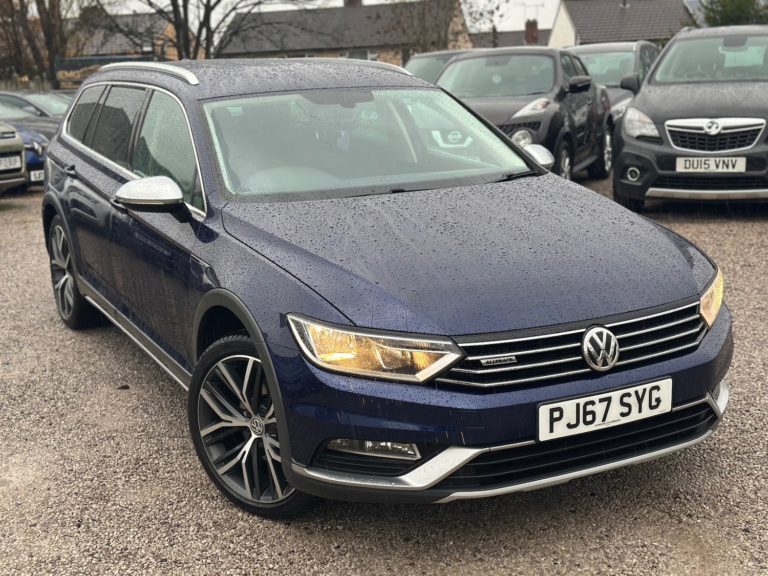 Used Volkswagen Passat 2017 for sale - 76803216: Photo 2