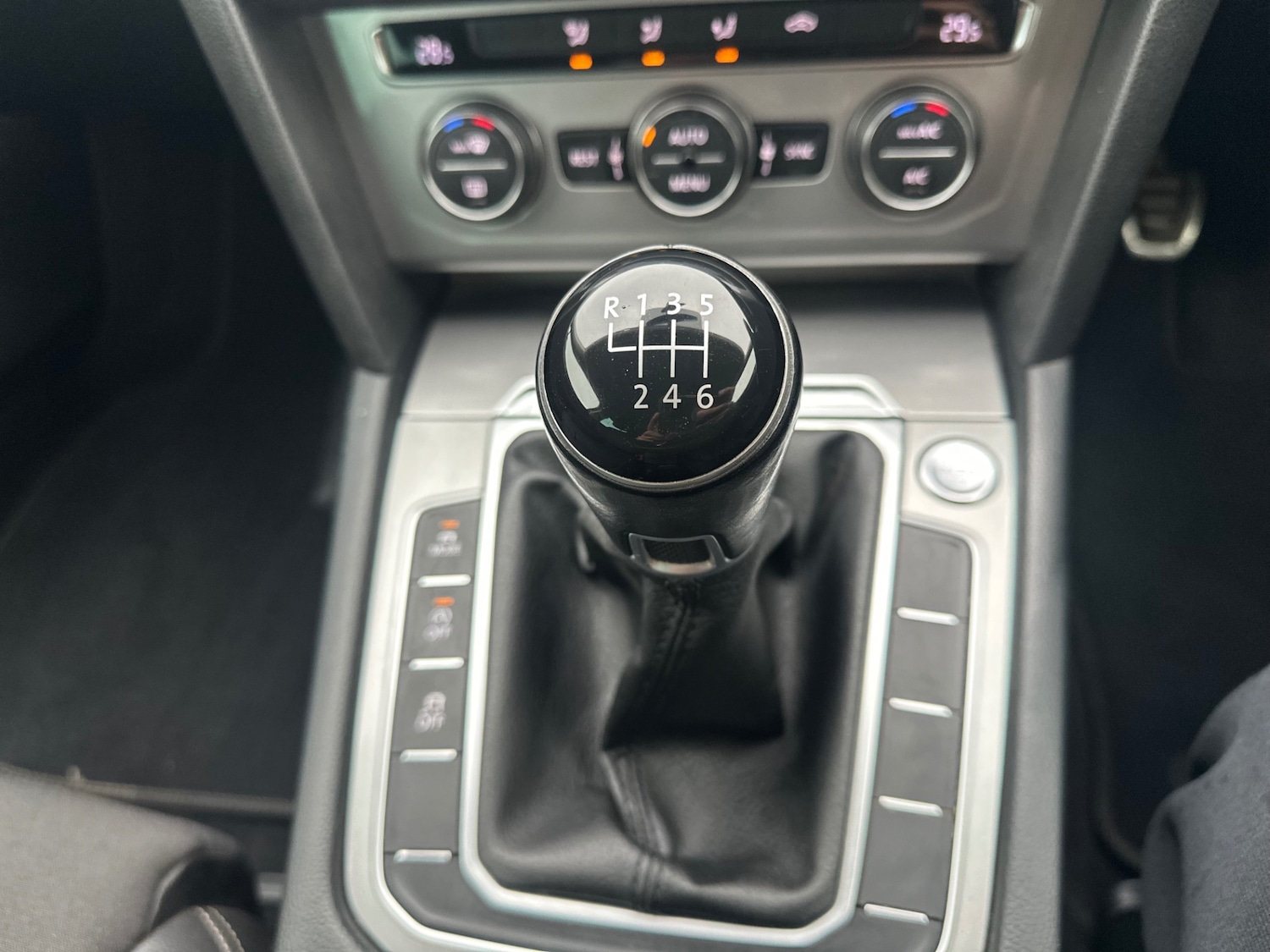 Used Volkswagen Passat 2017 for sale - 76803216: Photo 46