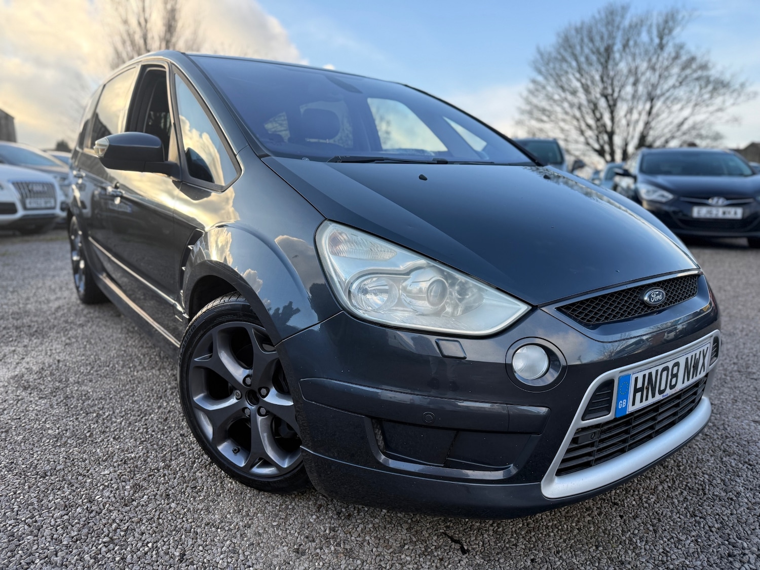 Used Ford S-Max 2008 for sale - 76932187: Photo 2