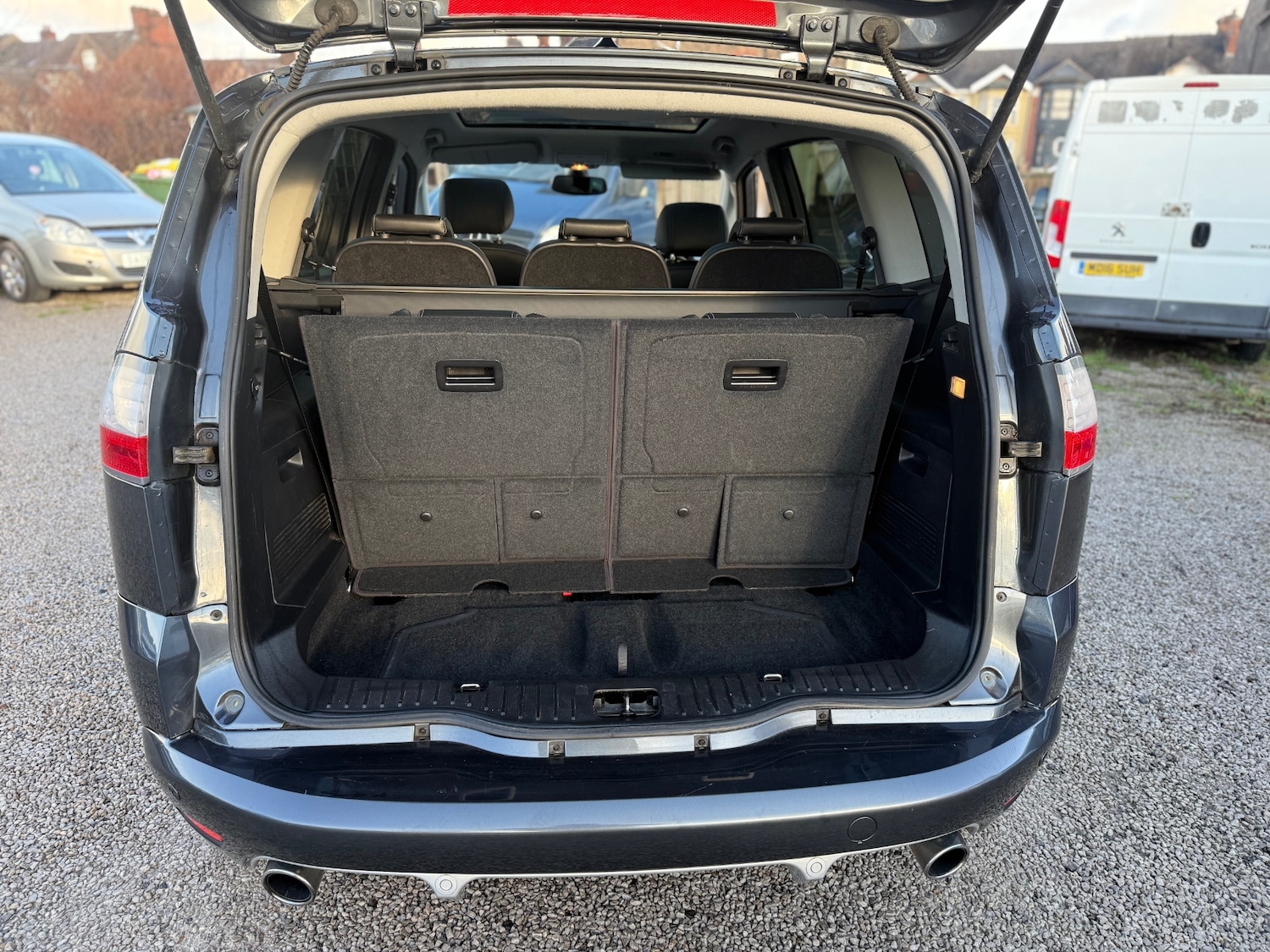 Used Ford S-Max 2008 for sale - 76932187: Photo 41