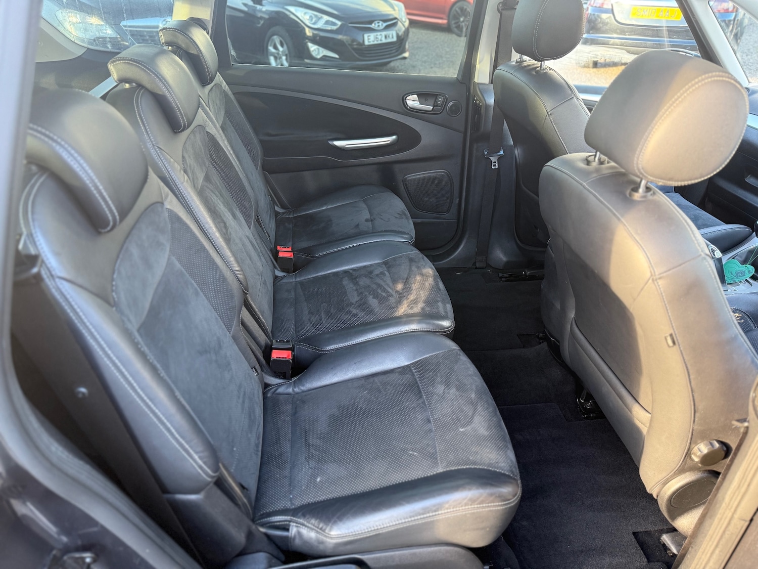 Used Ford S-Max 2008 for sale - 76932187: Photo 42