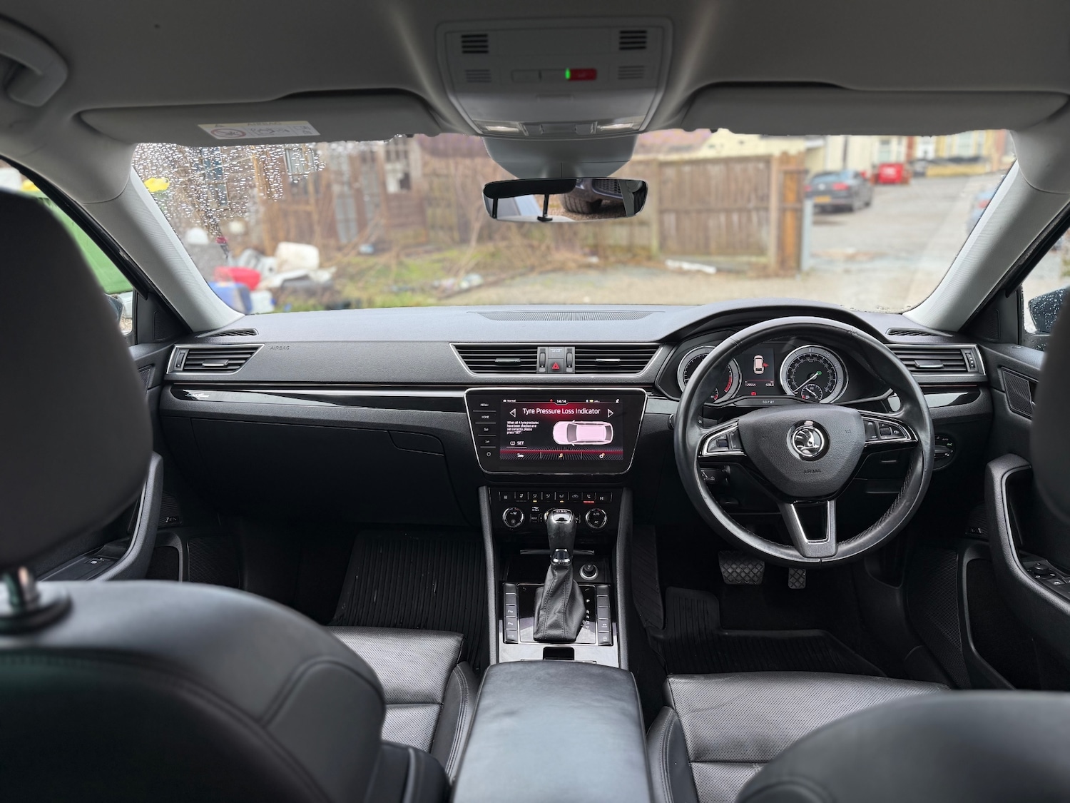 Used Skoda Superb 2018 for sale - 77563430: Photo 11