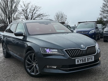 Used Skoda Superb 2018 for sale - 77563430: Photo