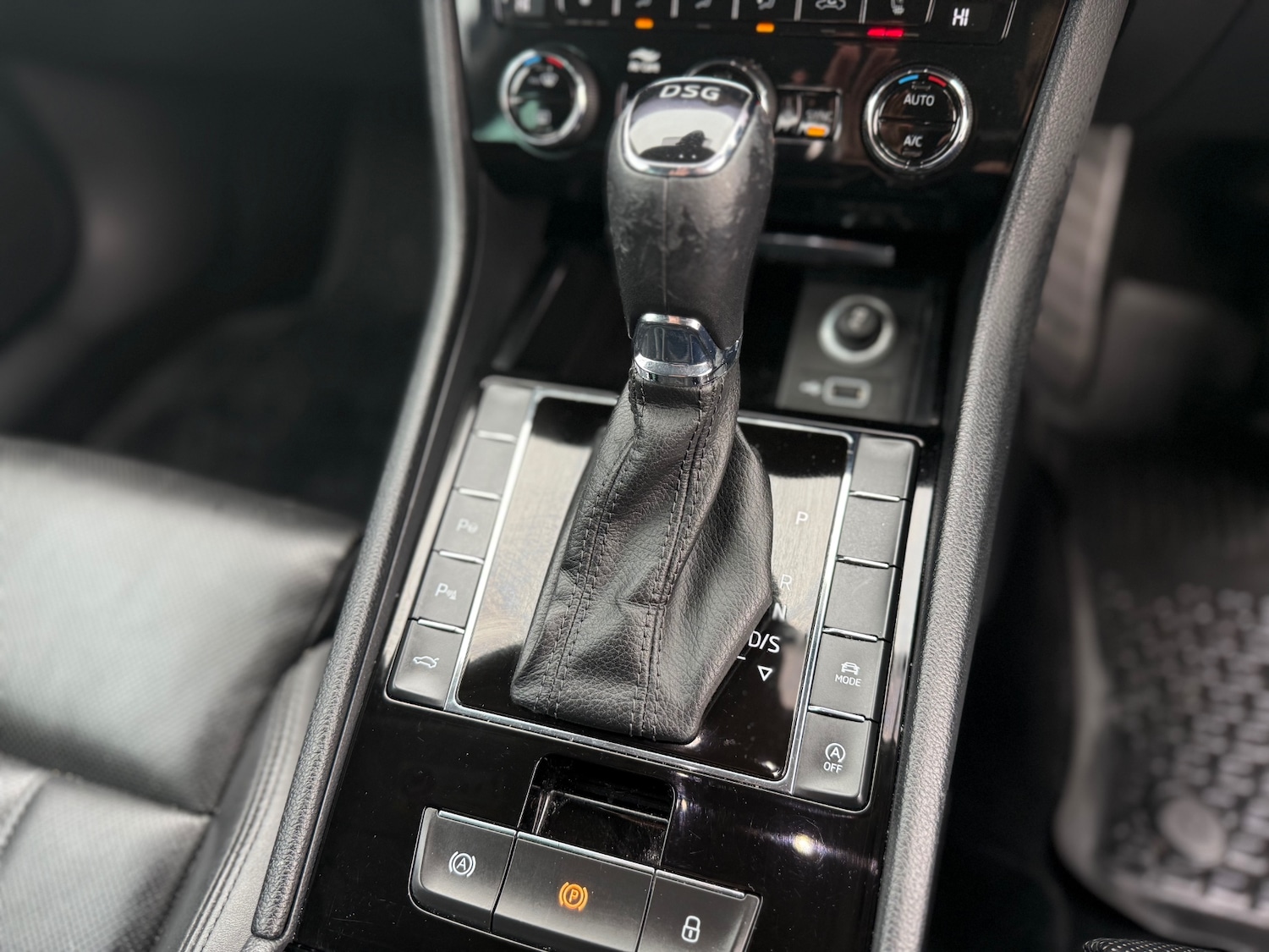 Used Skoda Superb 2018 for sale - 77563430: Photo 58