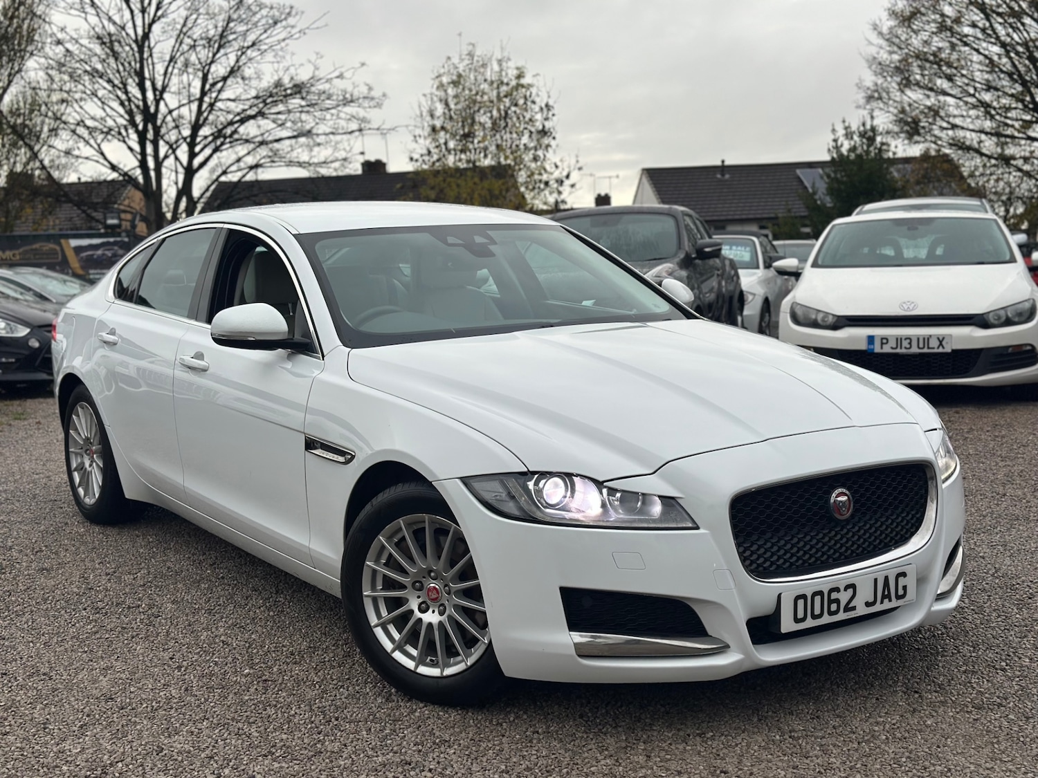 Used Jaguar XF 2016 for sale - 76533652: Photo 28