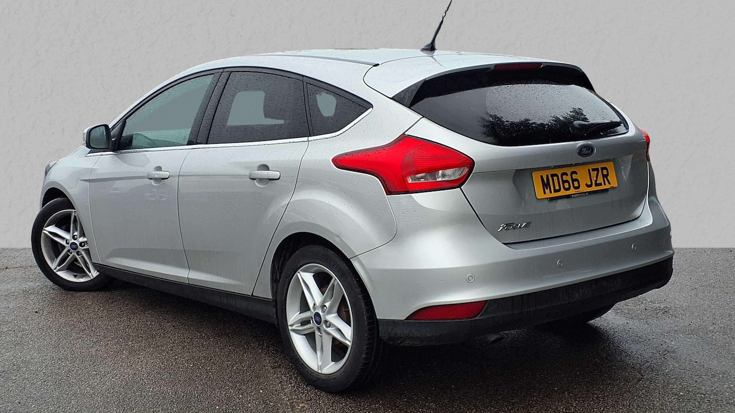 Used Ford Focus 2016 for sale - 76141583: Photo 2