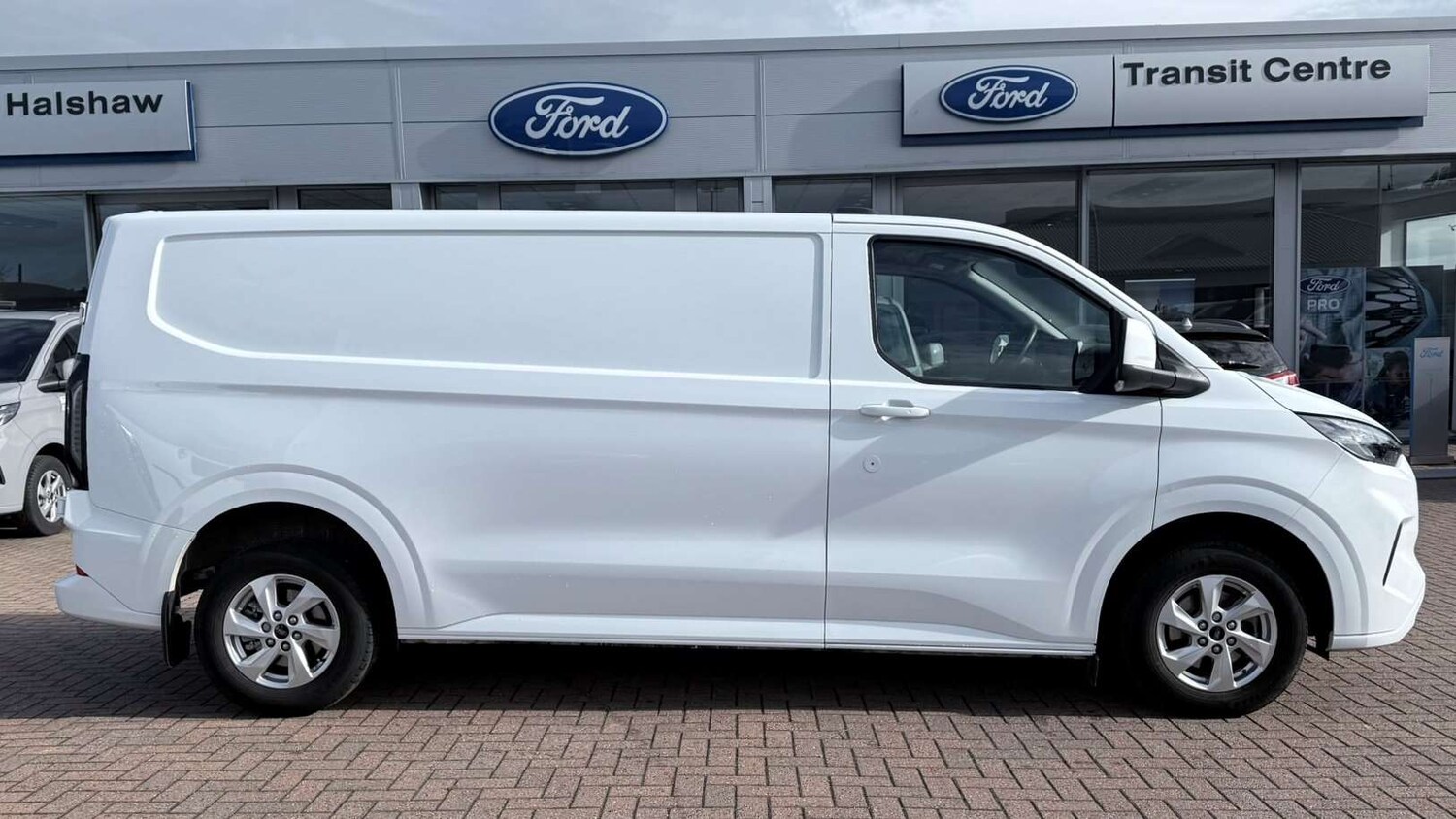 Used Ford Transit Custom 2024 for sale - 76329215: Photo 12