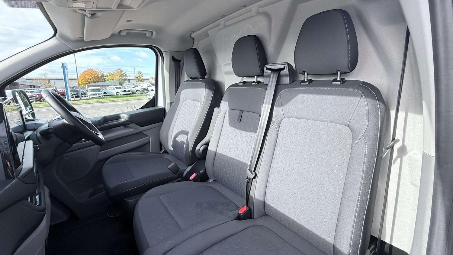 Used Ford Transit Custom 2024 for sale - 76329215: Photo 18